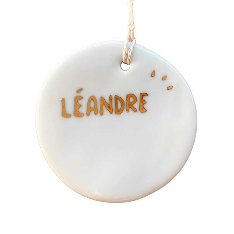 GRANDE MÉDAILLE PORCELAINE "LÉANDRE"