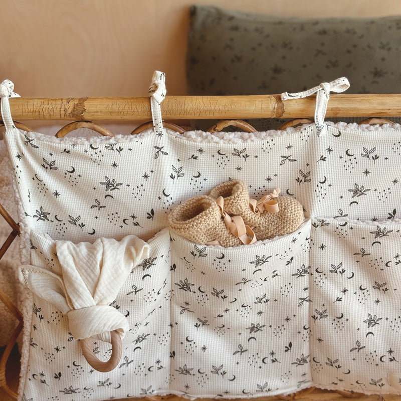 Organisateur Suspendu Pour Lit De Bébé 2 En 1 - 2 Poches - Motif Ours - 40x20 Cm - Accroche Berceau, Poussette