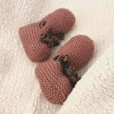 jacky-and-family-chaussons-bébé-tricot-laine-bois-de-rose-leopard-4