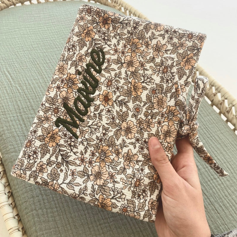 PROTÈGE CARNET DE SANTÉ - FLEURS SÉCHÉES