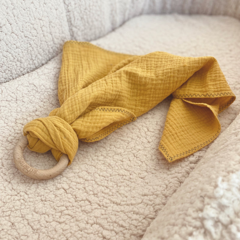 DOUDOU HOCHET JAUNE MOUTARDE