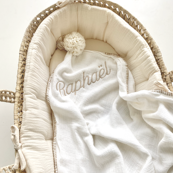 couverture-bébé-personnalisable-double-gaze-blanc-doré-5