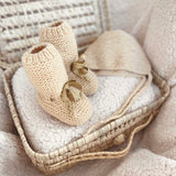 jacky-and-family-chaussons-bonnet-beguin-bébé-laine-tricot-beige-nude-elastique-doré-4